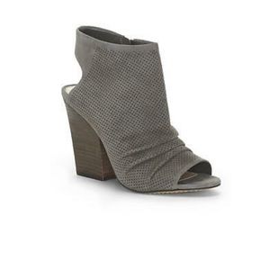 Vince Camuto open toed sling back booties